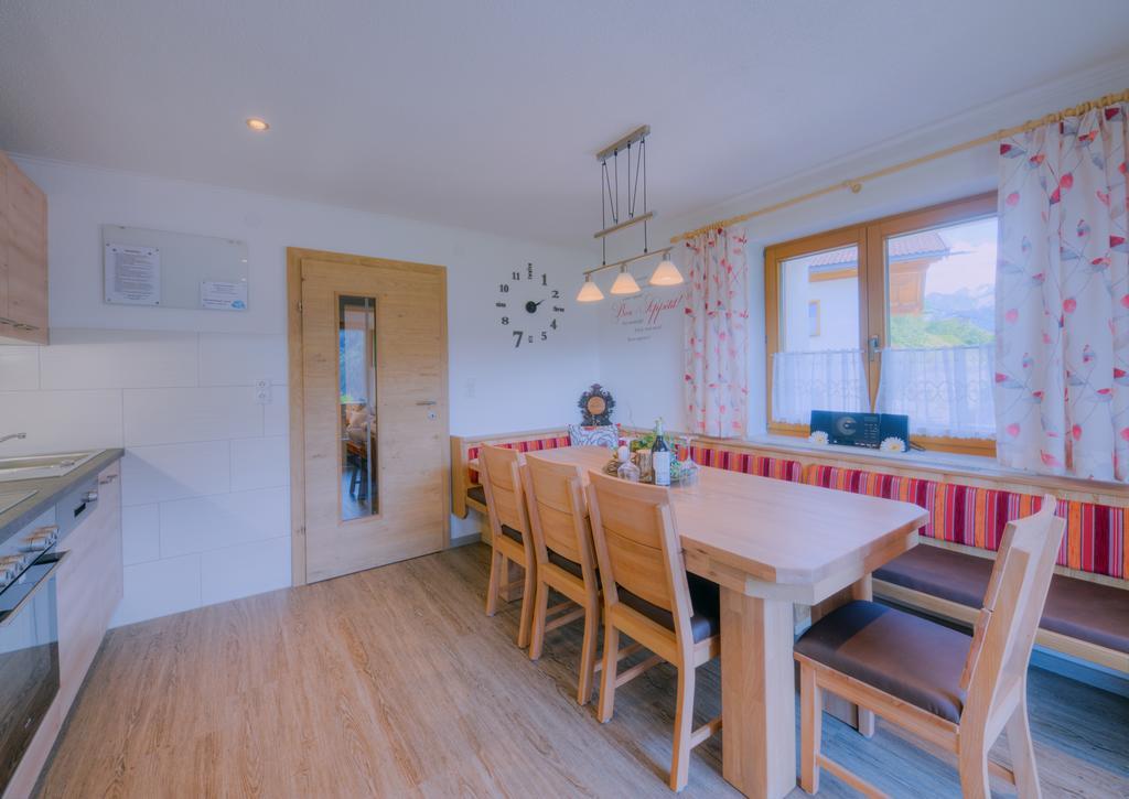 Ferienhaus Schweinberger Цел ам Цилер Екстериор снимка